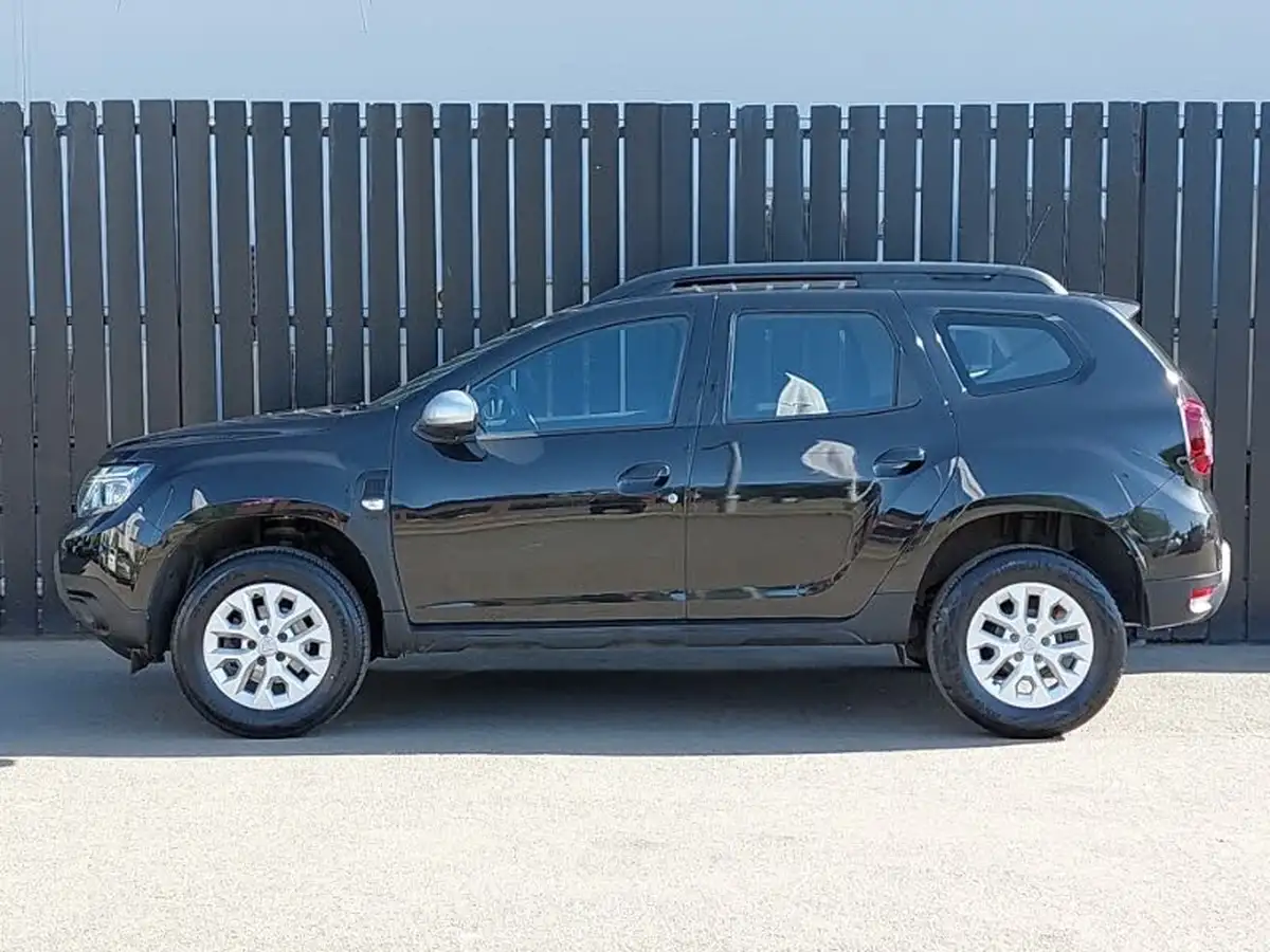 2022-dacia-duster-13-tce-comfort-130hpeu6d-4x2-window-van-big-3