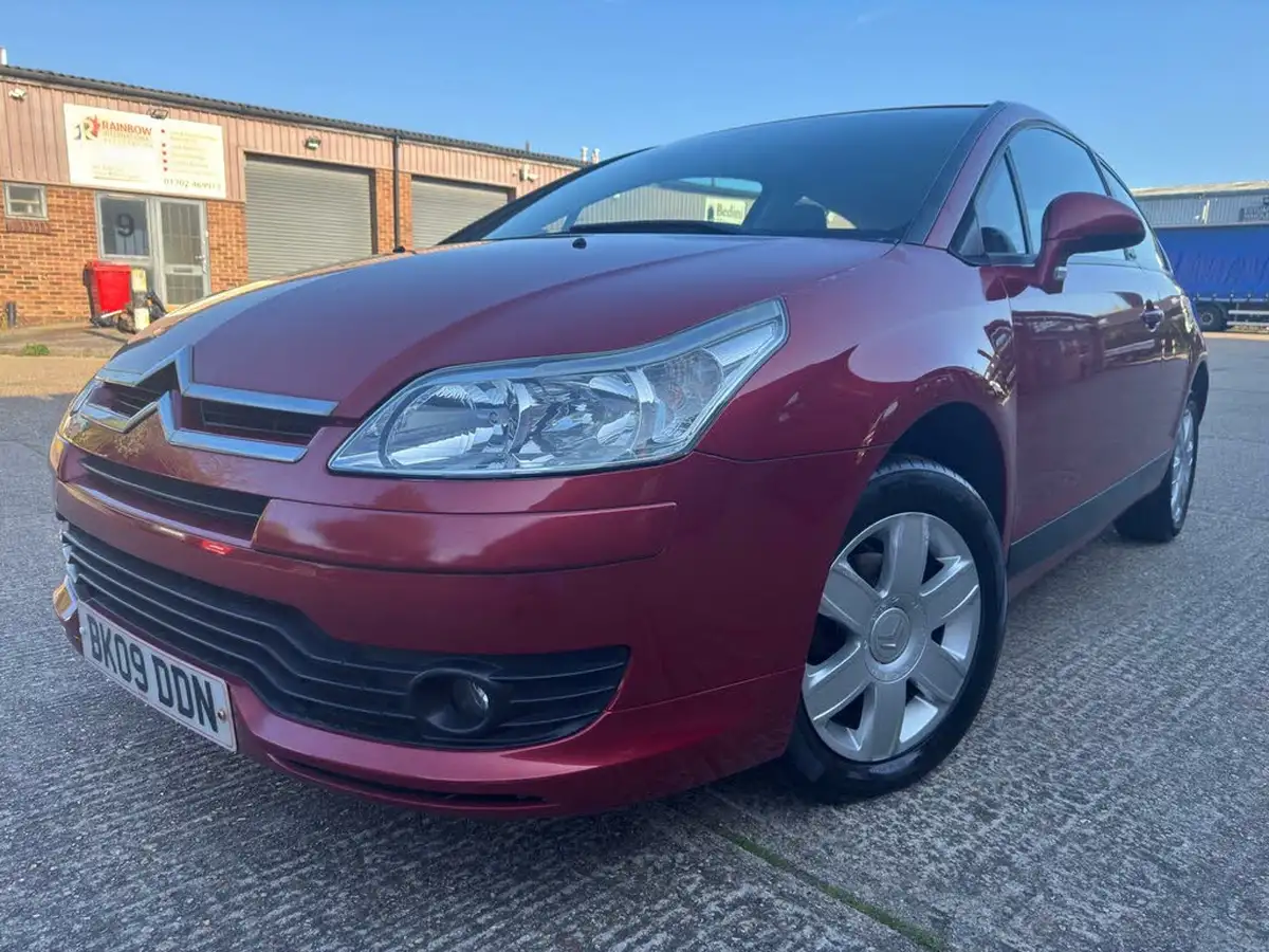 2009-citroen-c4-16-vtr-coupe-3d-1587cc-big-3