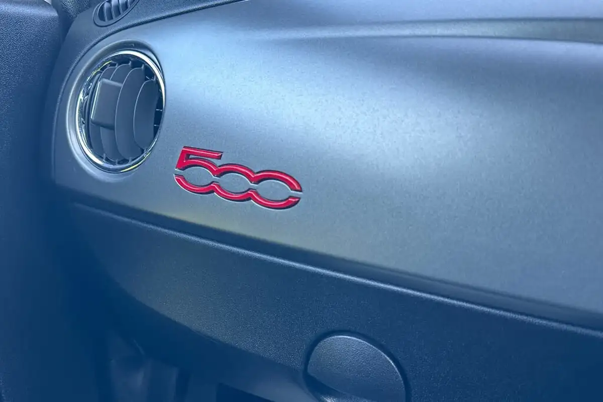 2017-fiat-500-12-s-big-32