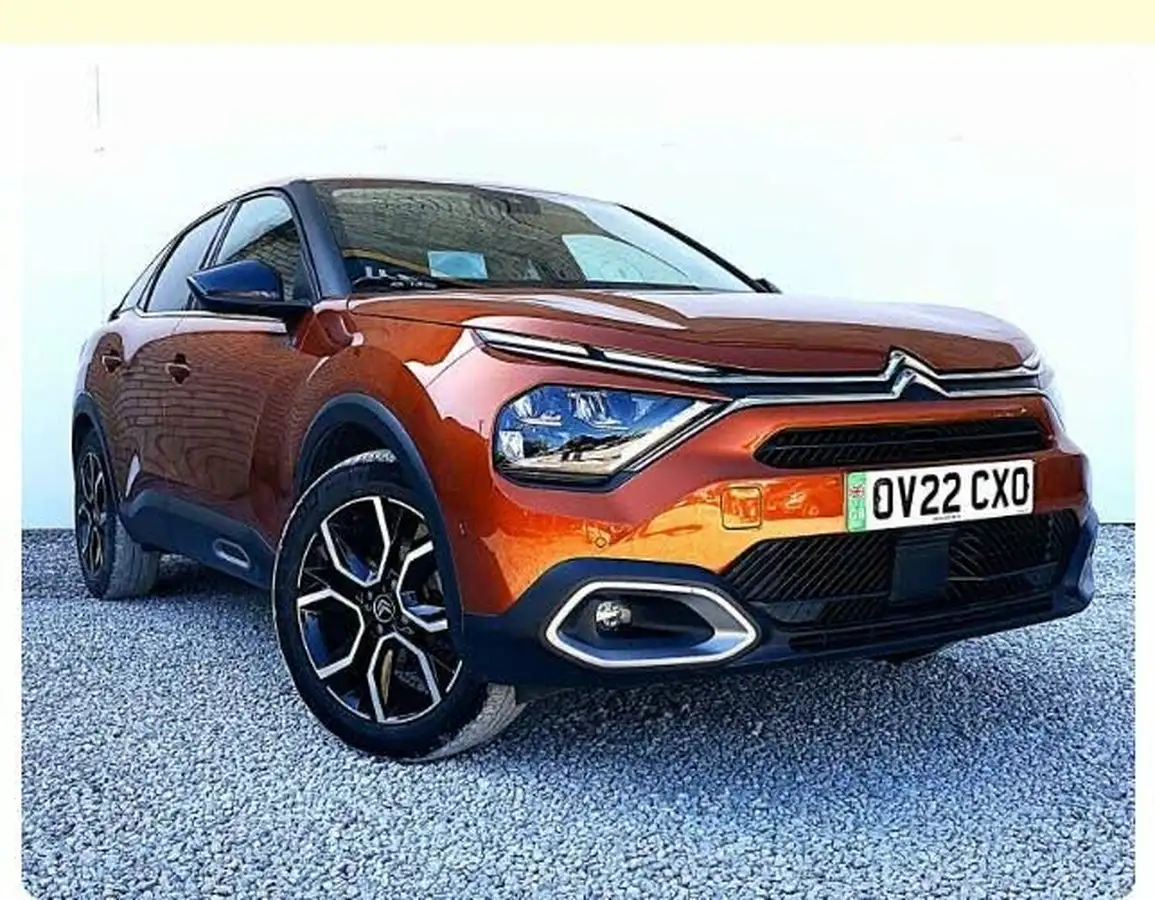 2022-citroen-c4-e-shine-plus-big-0