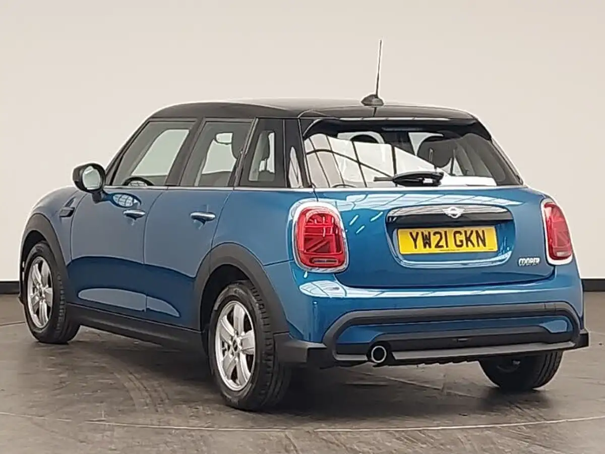 2021-mini-cooper-15-cooper-classic-hatchback-5d-big-1