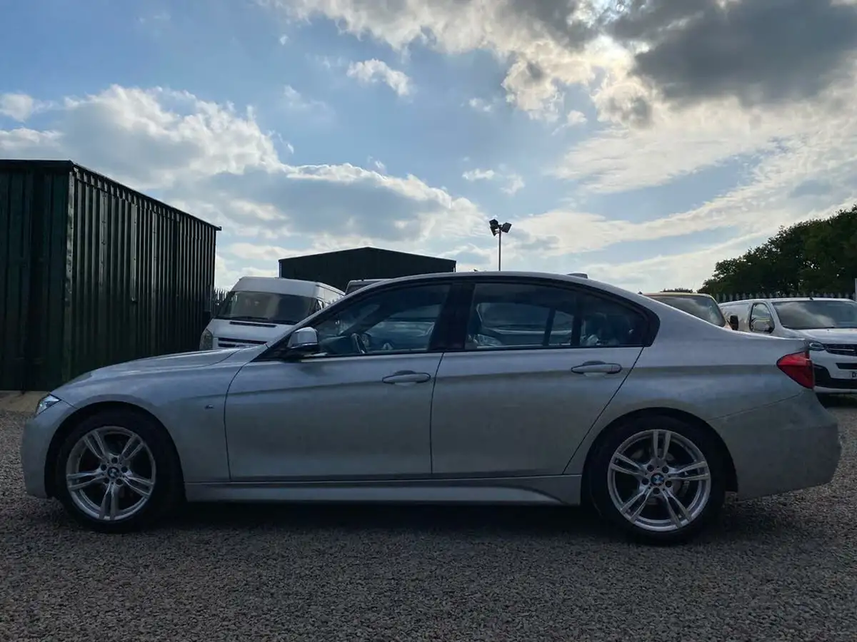 2017-bmw-3-series-20td-320d-m-sport-saloon-4d-big-20
