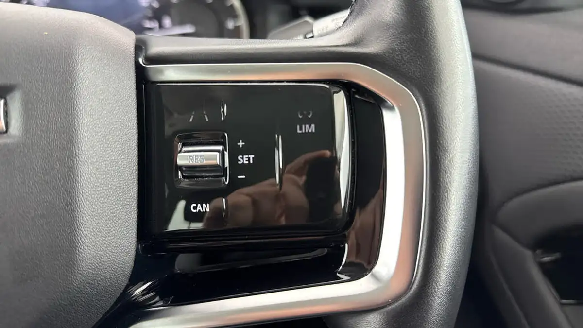2021-land-rover-range-rover-evoque-20-d165-s-big-22