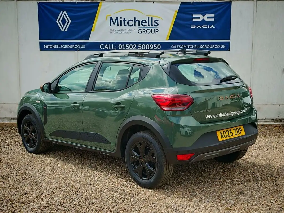 2025-dacia-sandero-stepway-10-tce-extreme-90bhp-cvt-big-2