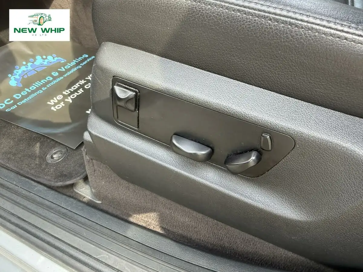 2004-porsche-cayenne-32-big-55