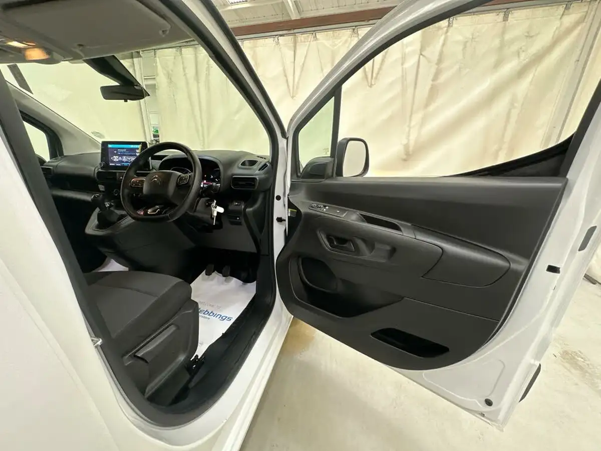 2020-citroen-berlingo-15bluehdi-850-enterprise-100pseu6dt-e-ss-big-8