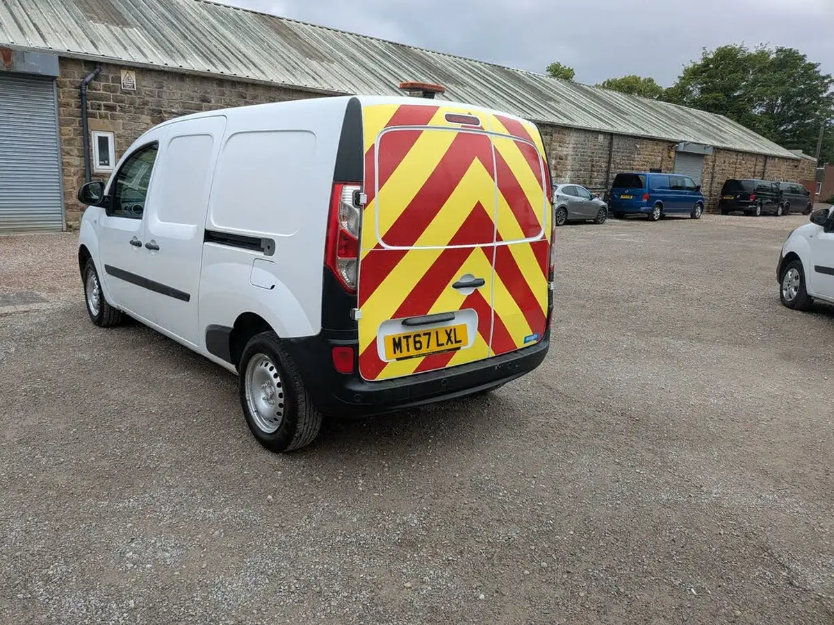 2017-renault-kangoo-maxi-15td-ll21-energy-dci-110-maxi-business-eu6-panel-1461cc-big-26