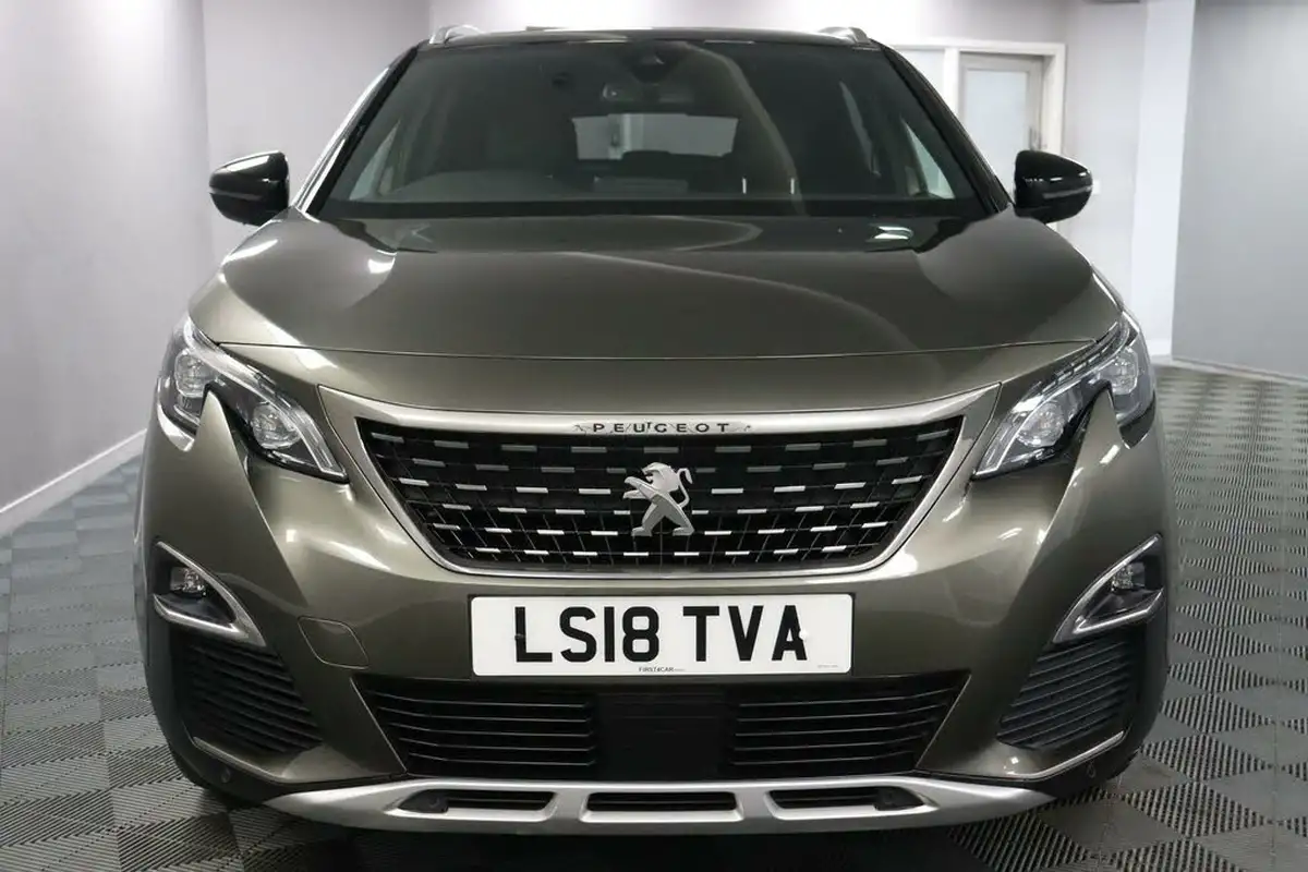 2018-peugeot-3008-suv-12-puretech-gt-line-premium-big-1