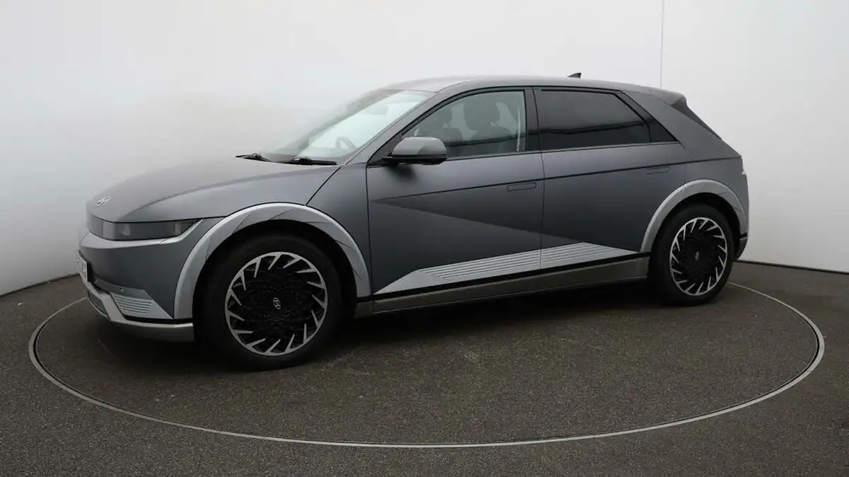 2022-hyundai-ioniq-5-e-ultimate-217ps-73kwh-rwd-big-67