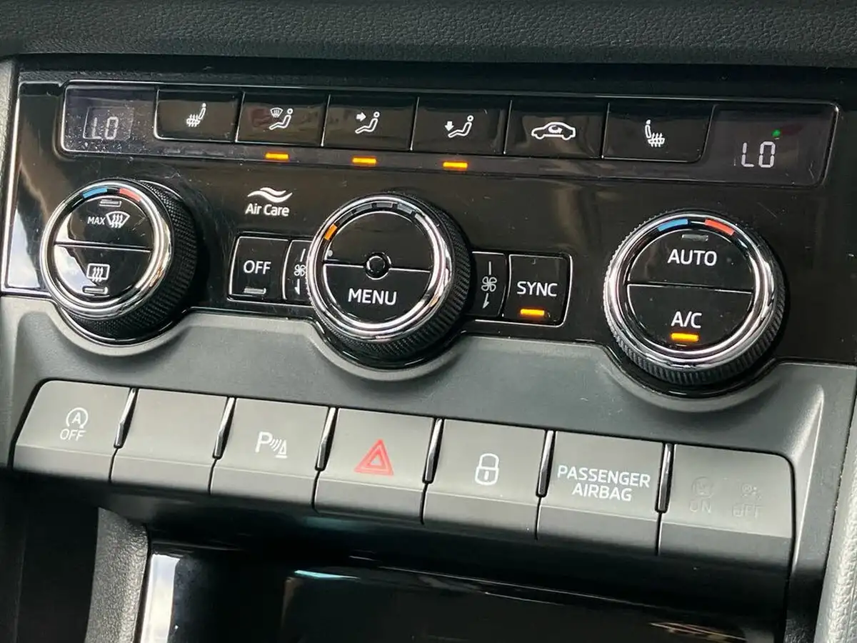 2021-skoda-karoq-15-tsi-se-l-dsg-big-13