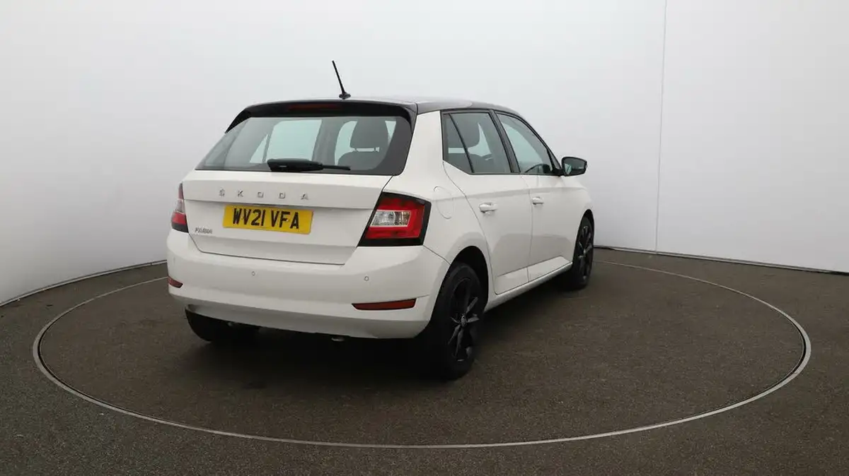 2021-skoda-fabia-10-mpi-colour-edition-60ps-big-53