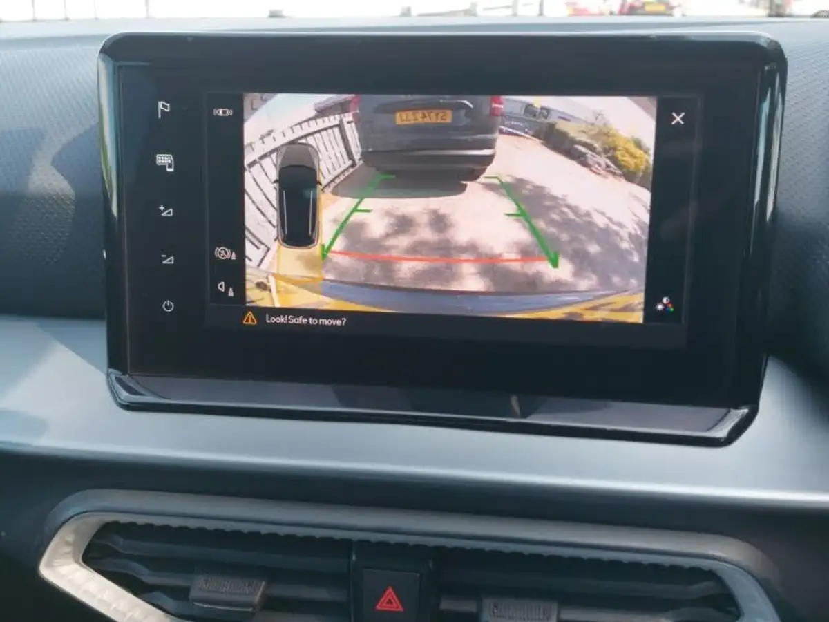 2024-seat-arona-10-tsi-fr-limited-edition-big-10