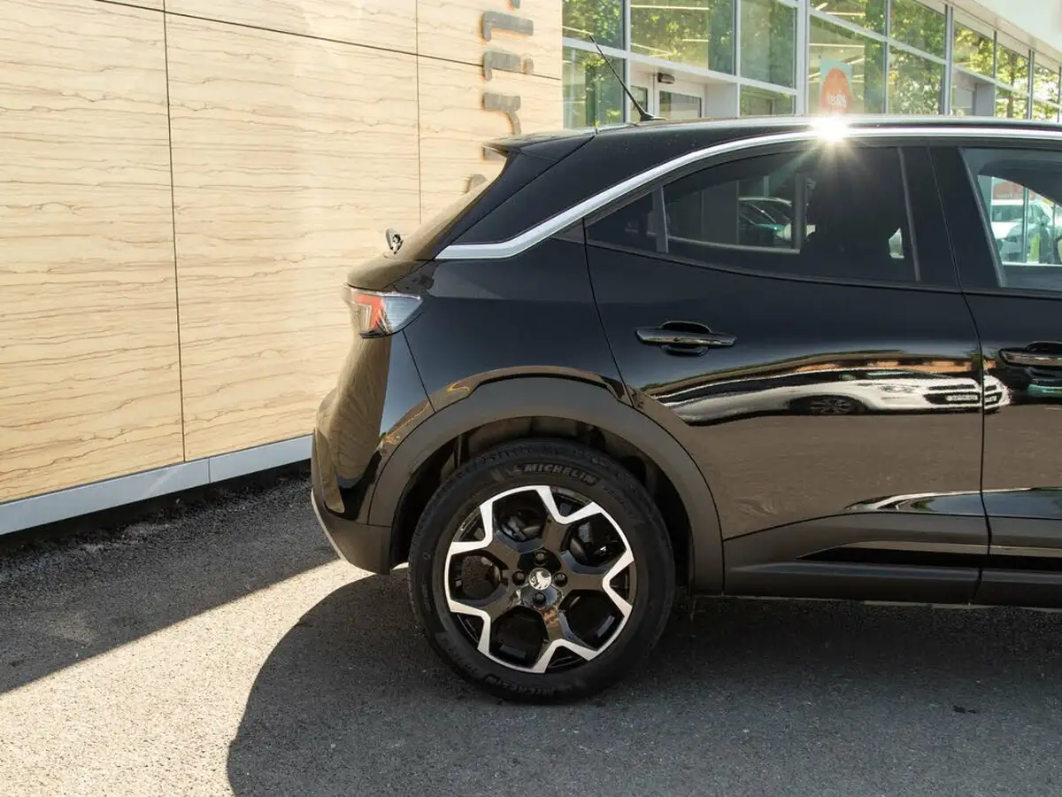 2022-vauxhall-mokka-12-ultimate-130ps-auto-big-6