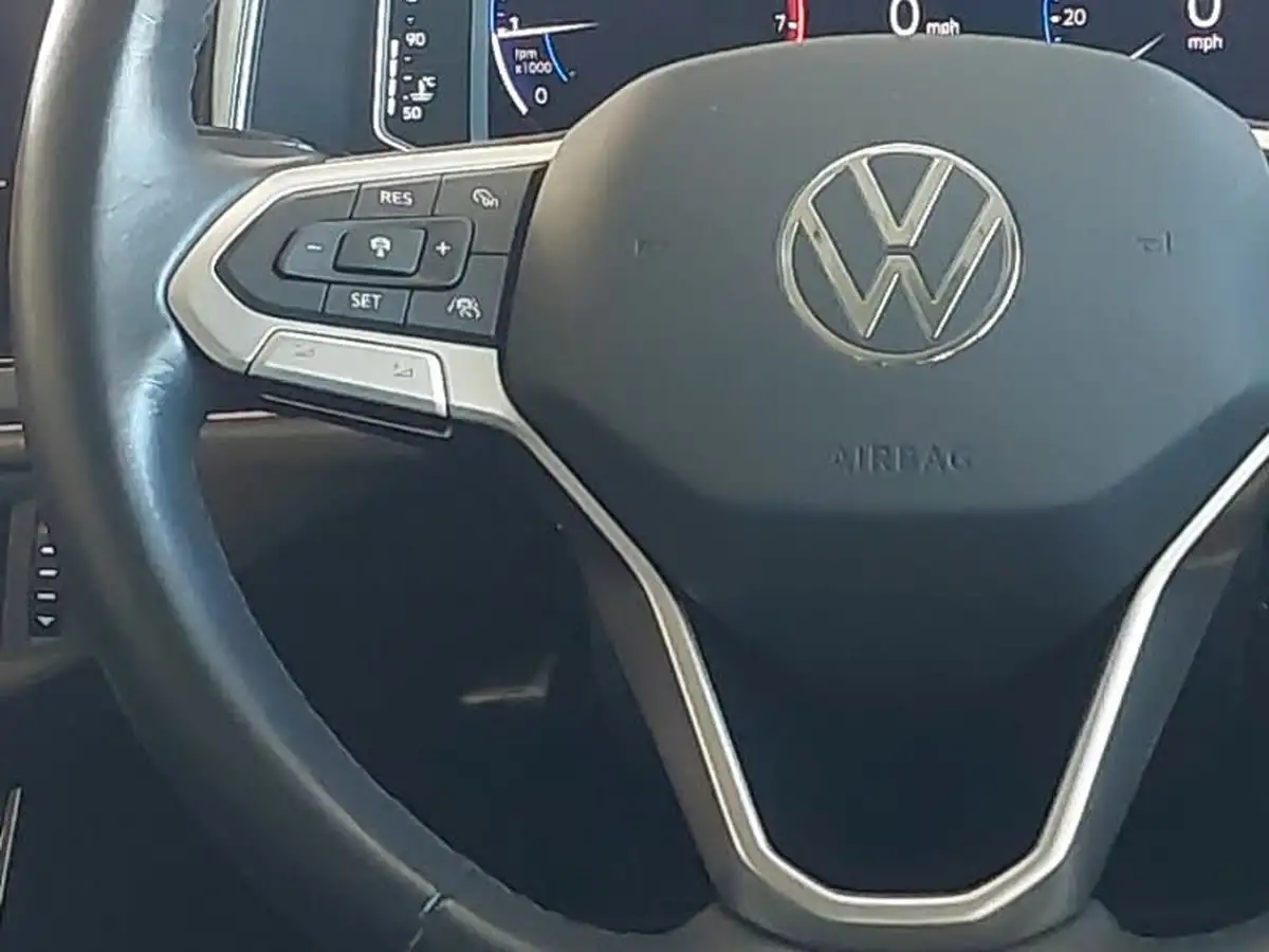 2023-volkswagen-polo-10-tsi-style-big-9
