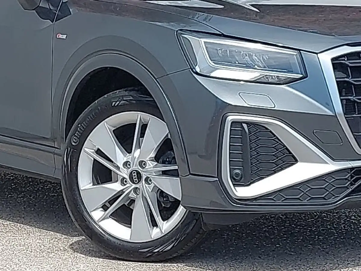 2023-audi-q2-10-30-tfsi-s-line-big-8