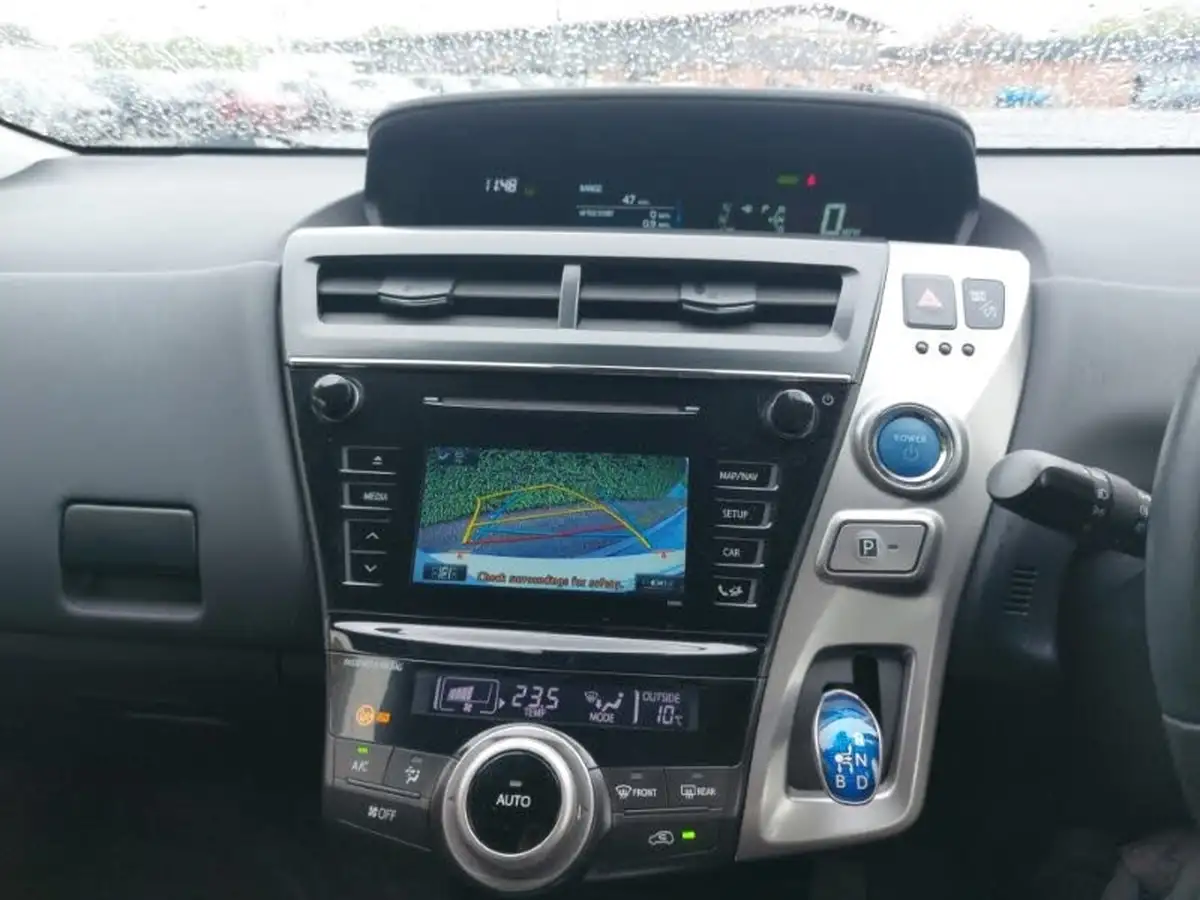 2020-toyota-prius-18-vvt-i-excel-big-10