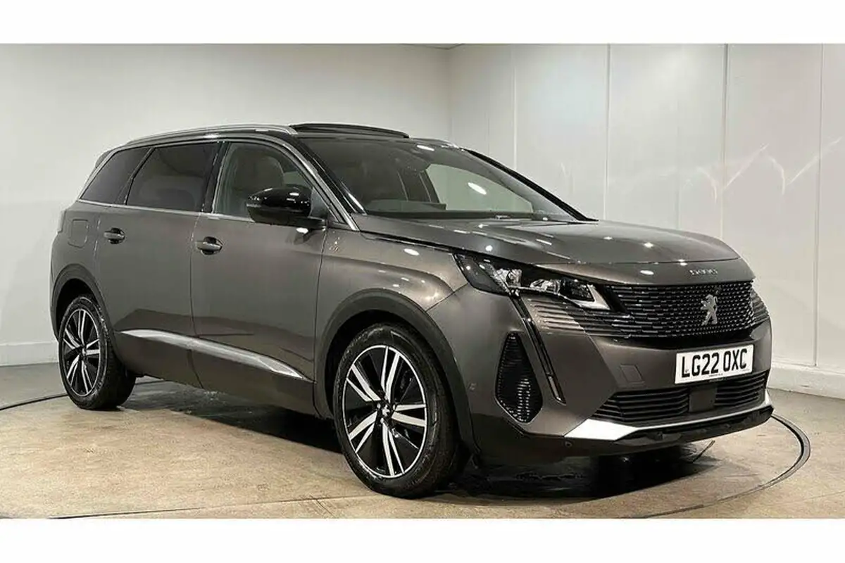 2022-peugeot-5008-suv-12-puretech-gt-premium-big-10