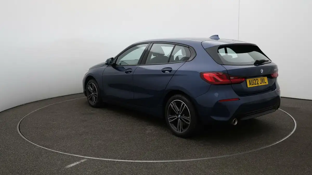 2022-bmw-1-series-15-118i-sport-big-62