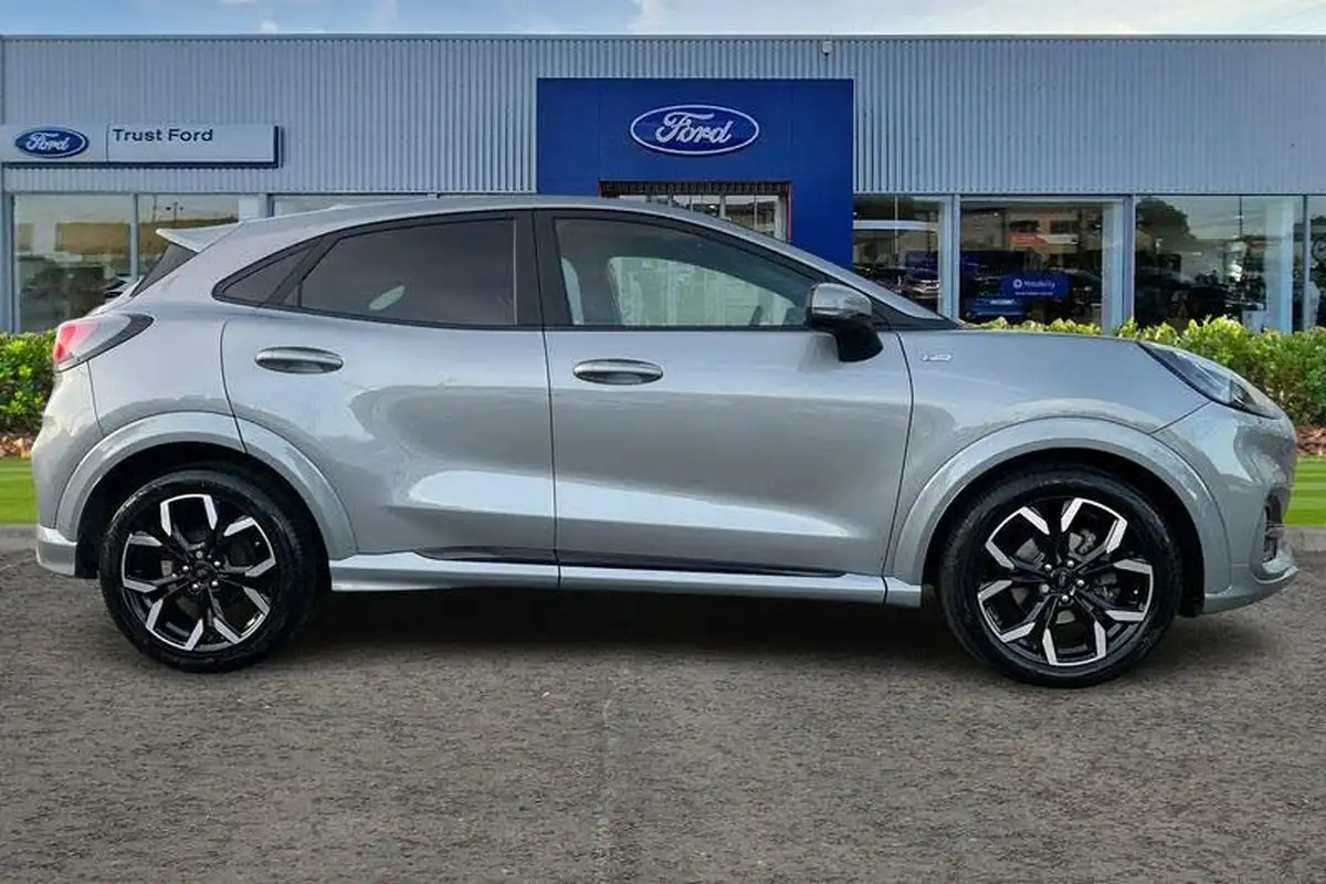 2022-ford-puma-suv-10-st-line-x-125ps-big-2