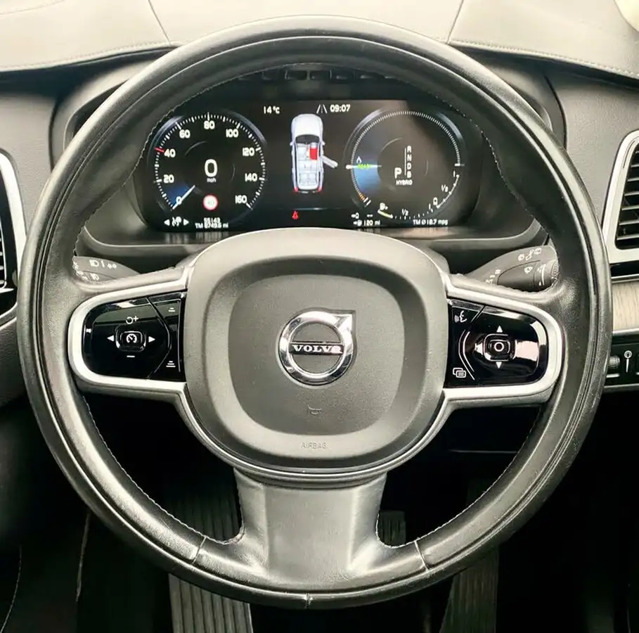2019-volvo-xc90-20-t8-inscription-pro-384bhp-ss-big-14
