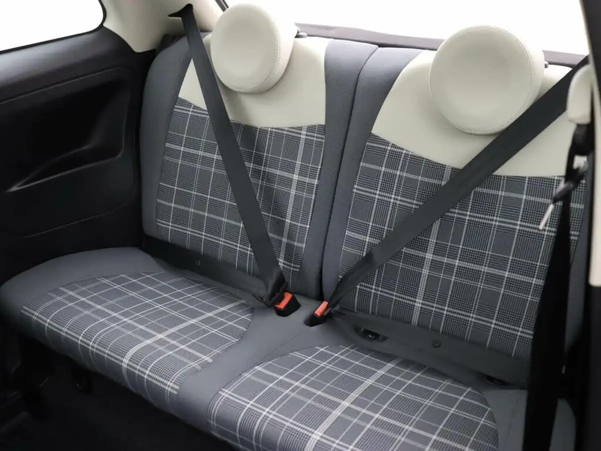 2018-fiat-500-12-lounge-big-14