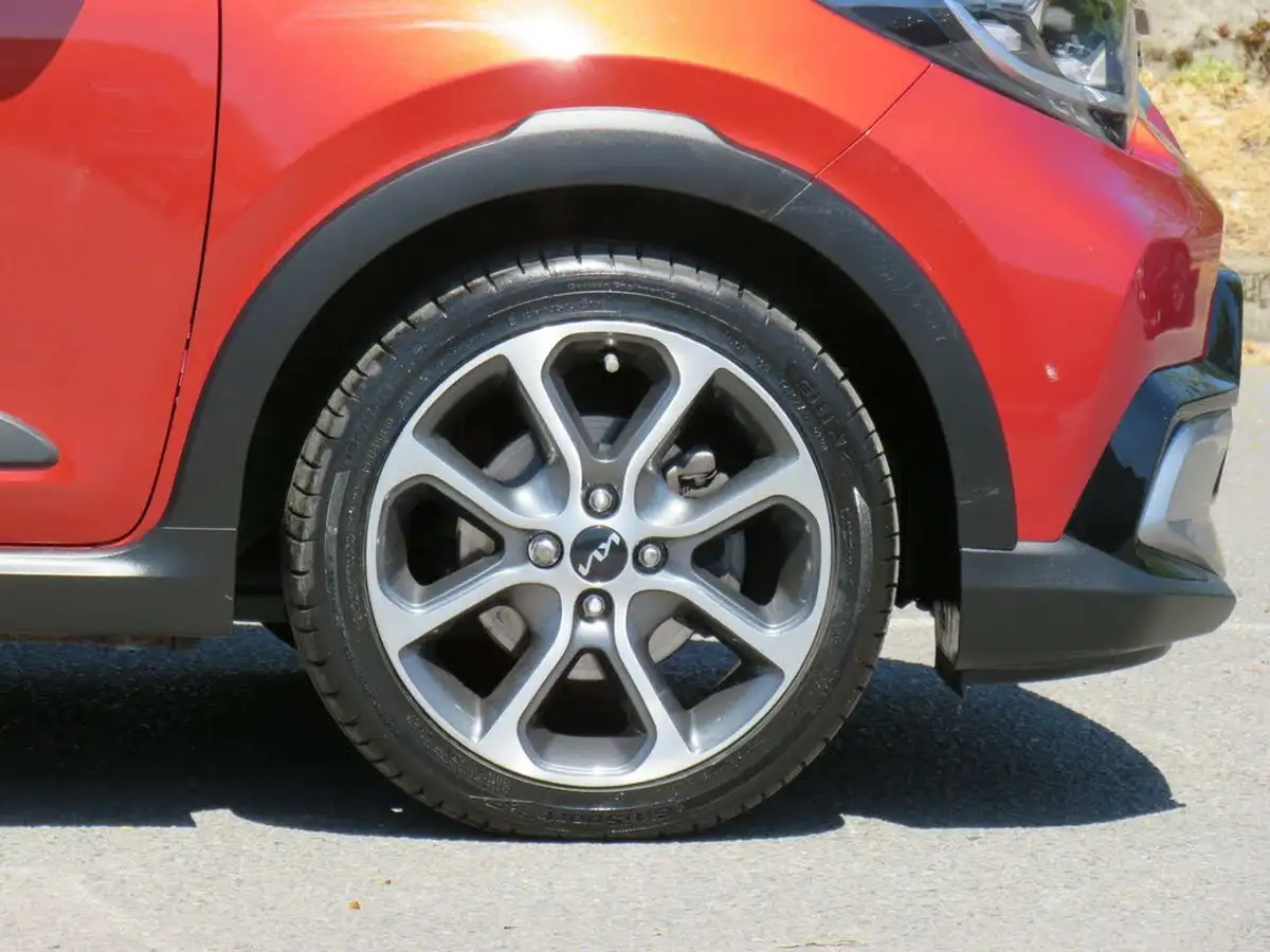 2022-kia-picanto-10-x-line-auto-seq-big-7