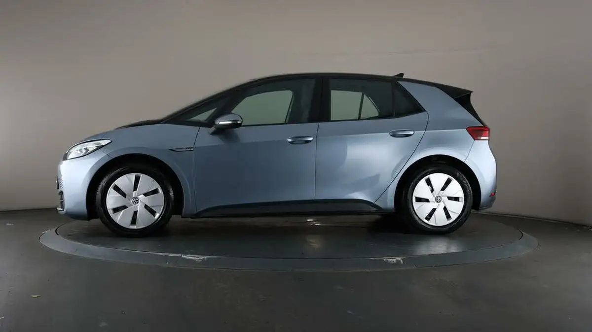 2020-volkswagen-id3-e-life-big-38