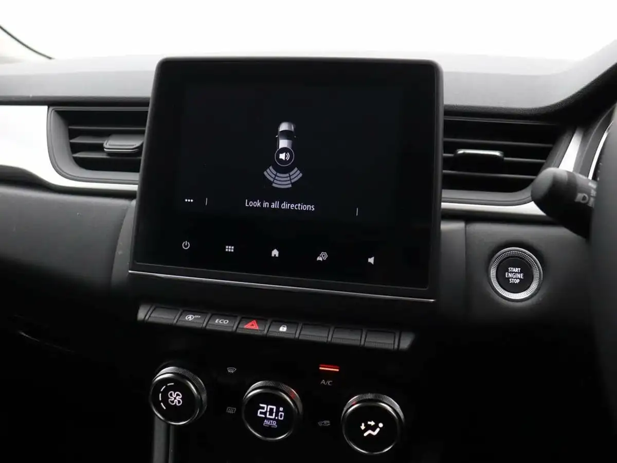 2022-renault-captur-13-tce-iconic-edition-big-35