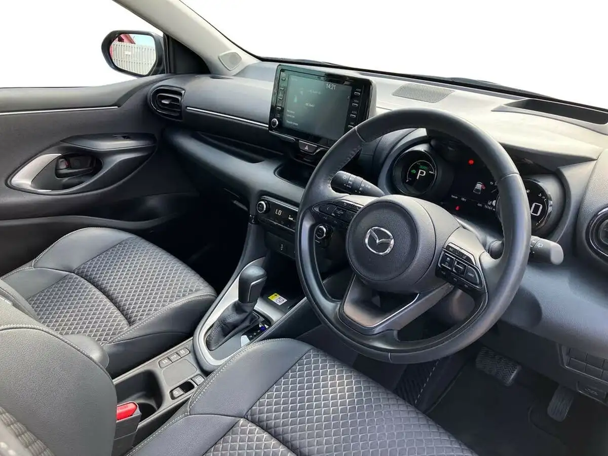 2022-mazda-mazda2-15-select-big-8