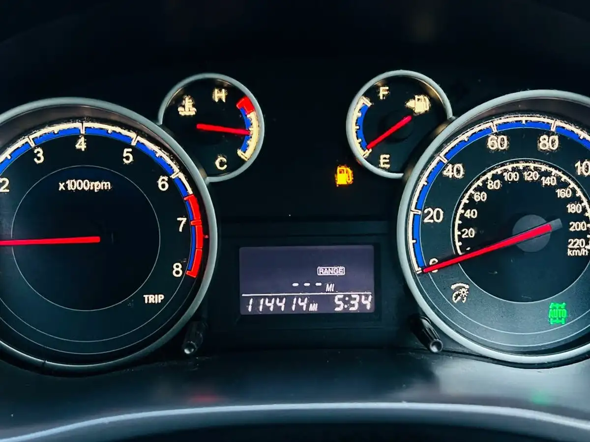 2011-suzuki-sx4-16-sz5-big-60