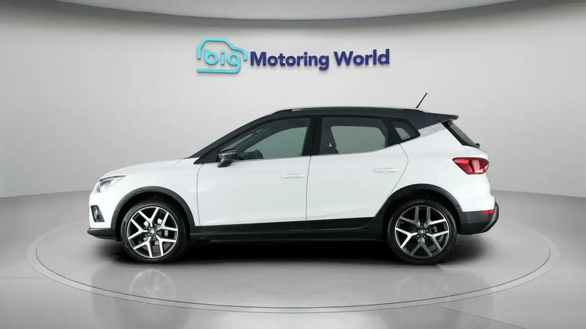 2021-seat-arona-10-tsi-xcellence-lux-110ps-dsg-big-4