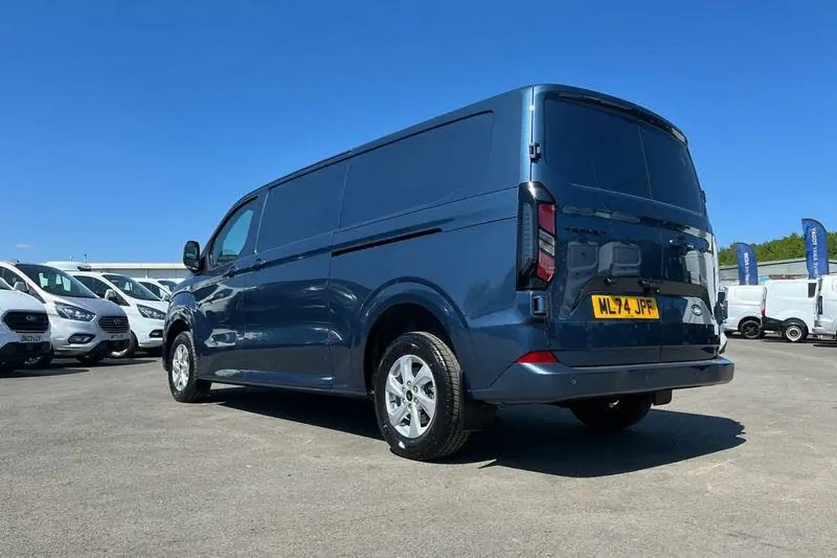 2024-ford-transit-custom-20tdci-300-l2h1-limited-150pseu6e-panel-van-1996cc-big-33