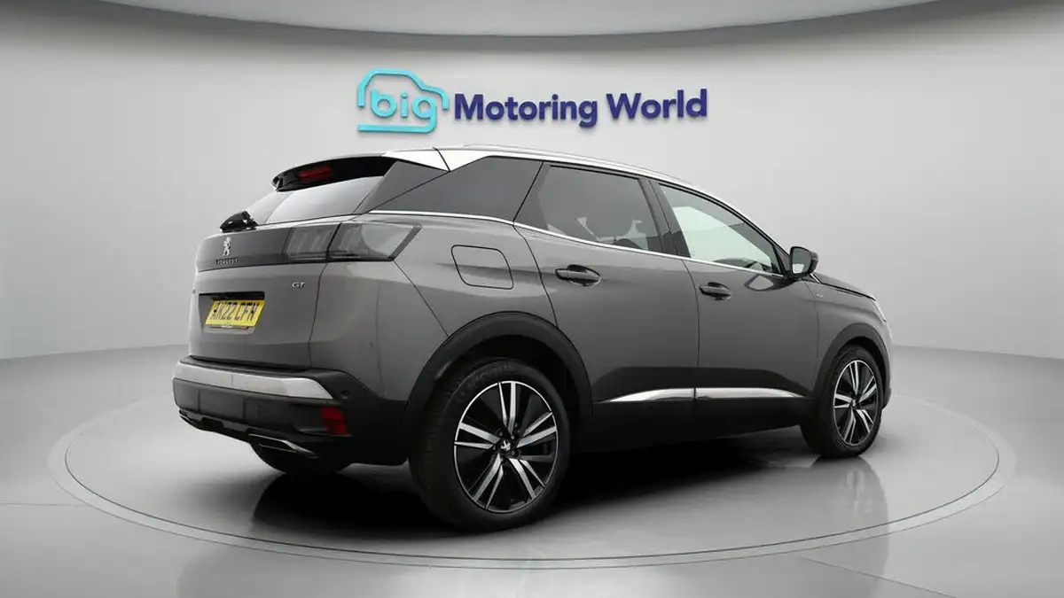 2022-peugeot-3008-suv-12-puretech-gt-premium-big-6