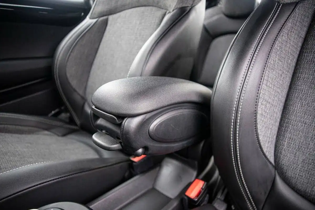 2020-mini-cooper-e-cooper-s-2-big-22
