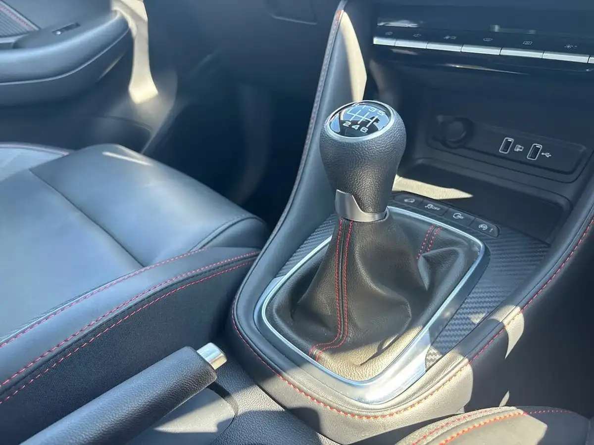 2021-mg-zs-suv-10t-gdi-exclusive-big-14