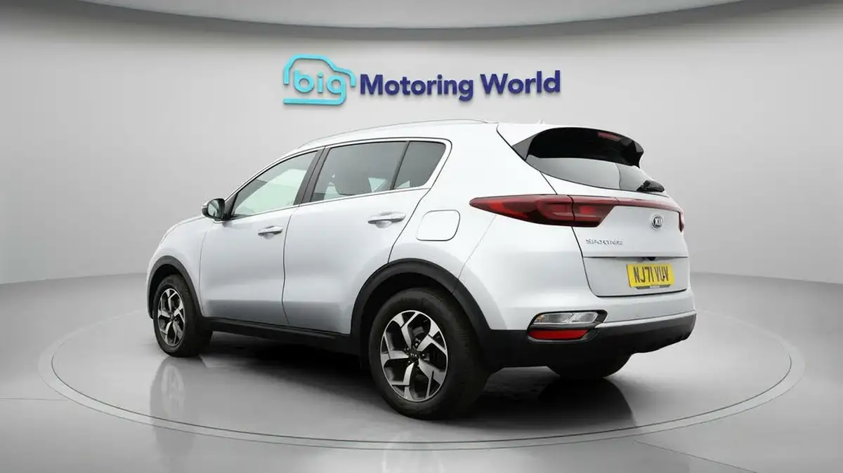 2021-kia-sportage-16-gdi-2-big-4