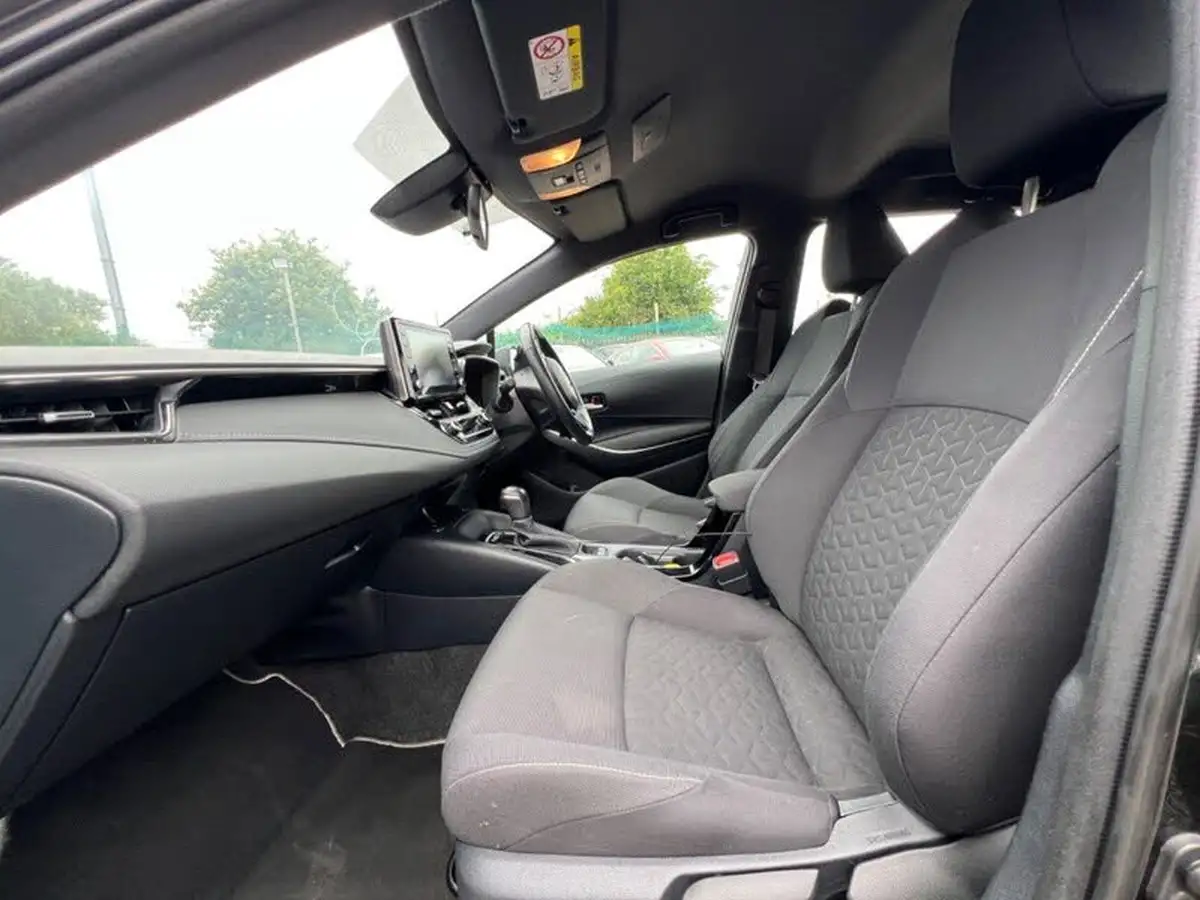 2021-toyota-corolla-20-vvt-i-icon-tech-touring-sports-big-44