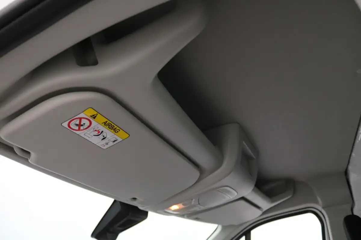 2022-maxus-deliver-9-20tdi-l3h2-big-25