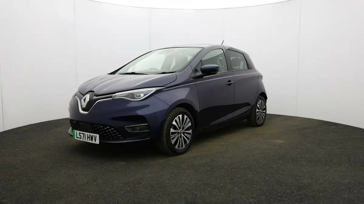 2021-renault-zoe-e-riviera-limited-edition-big-43