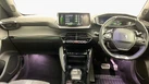 2022-peugeot-2008-suv-12-puretech-gt-eat8-small-8