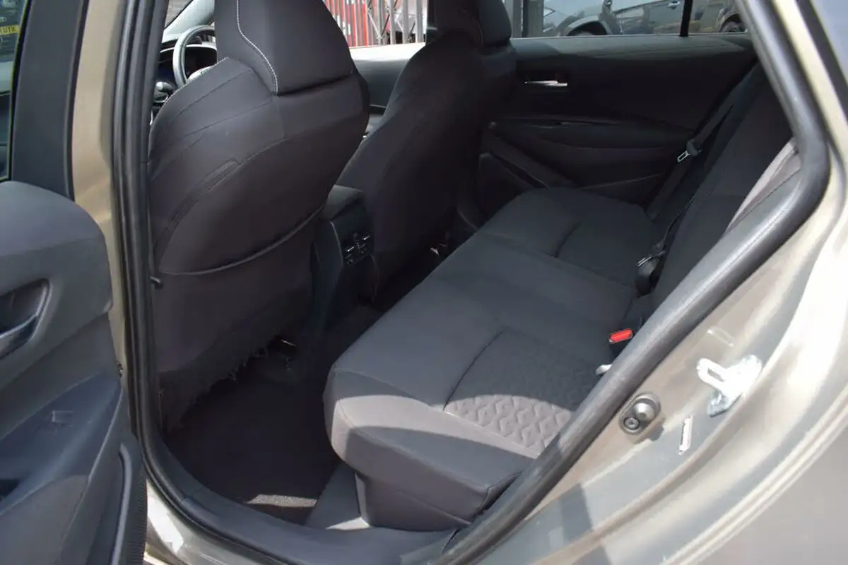 2022-suzuki-swace-18-sz-t-big-20