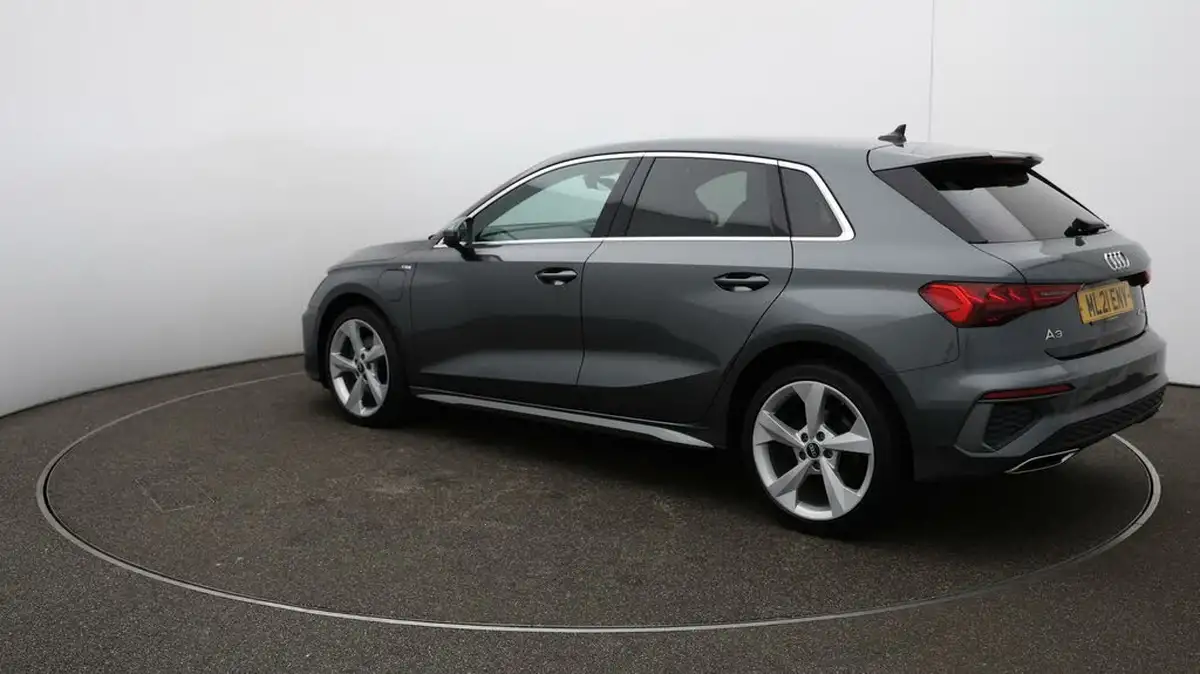 2021-audi-a3-14-40-tfsi-e-s-line-big-62