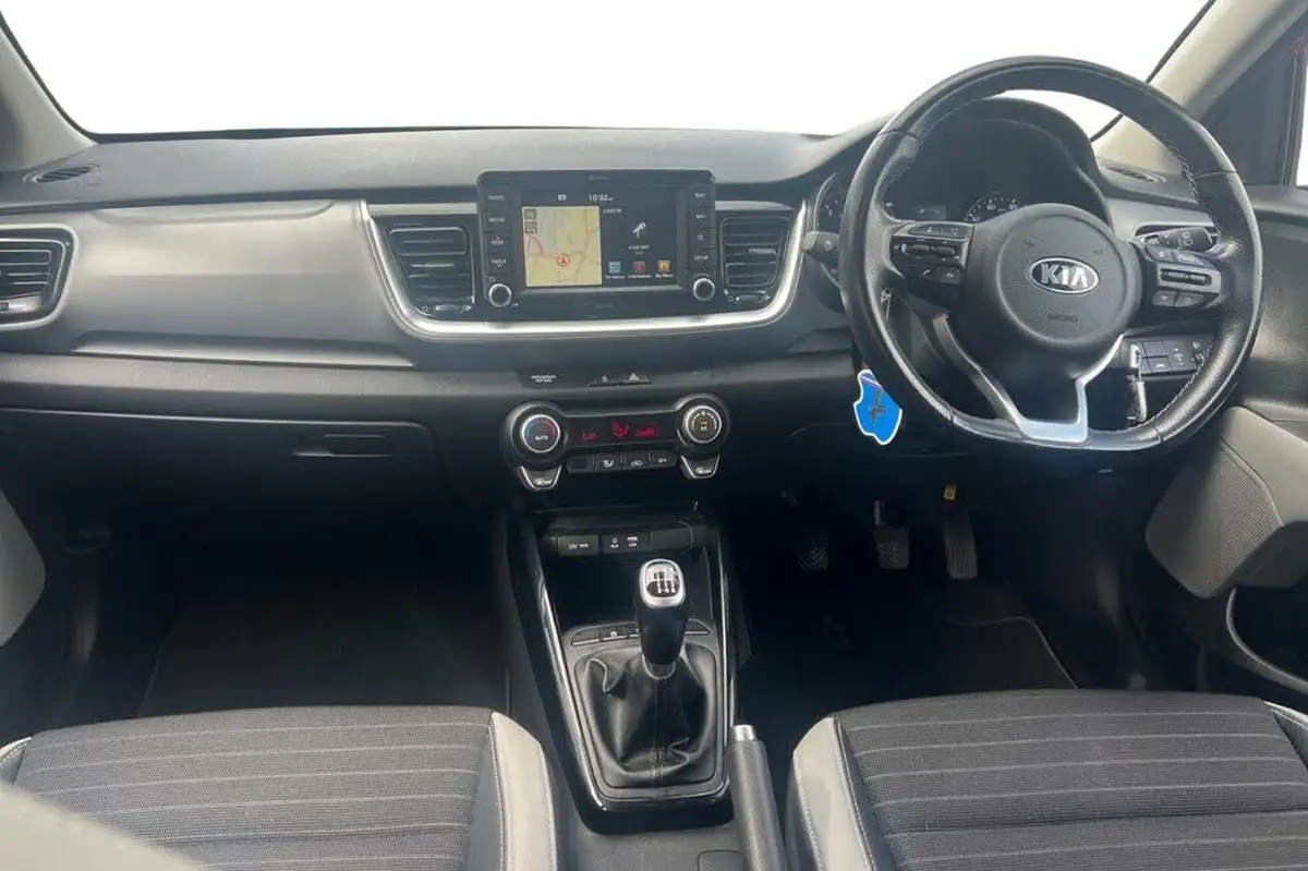 2019-kia-stonic-10-t-gdi-3-big-11