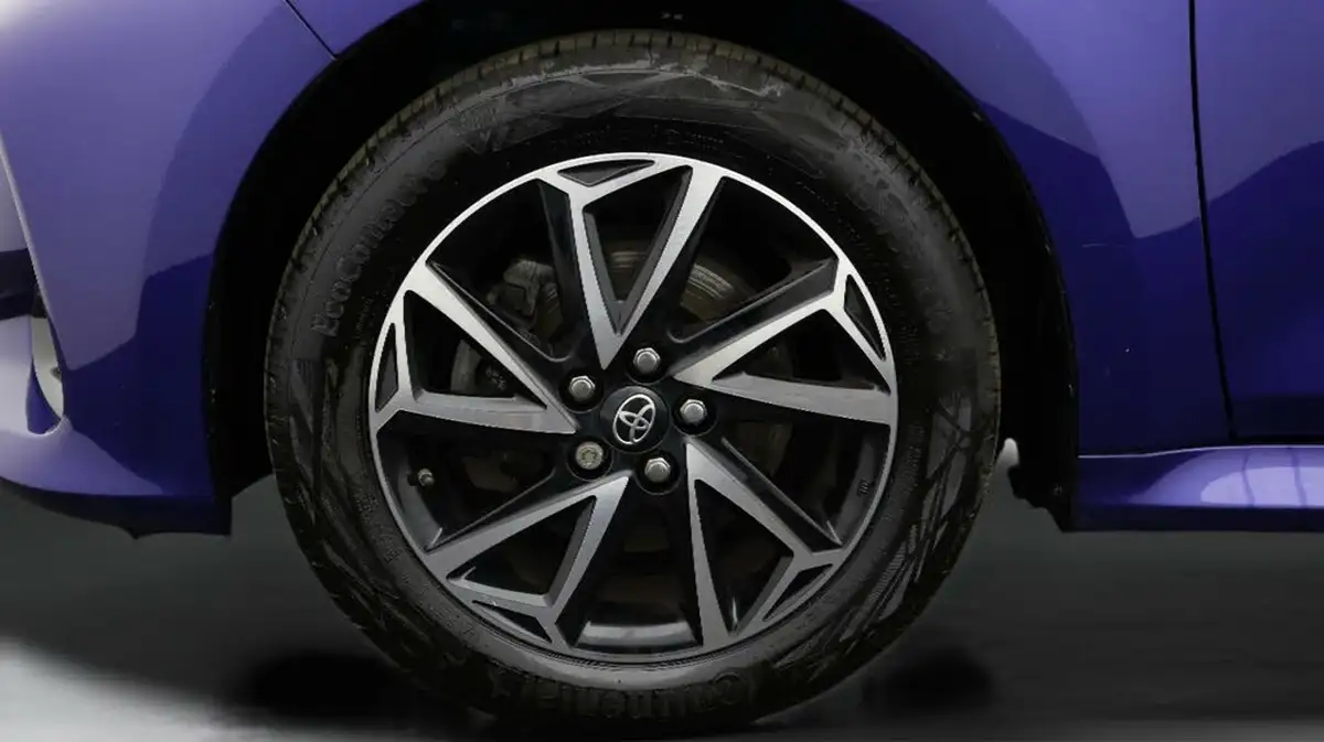 2022-toyota-yaris-15-vvt-i-design-big-17