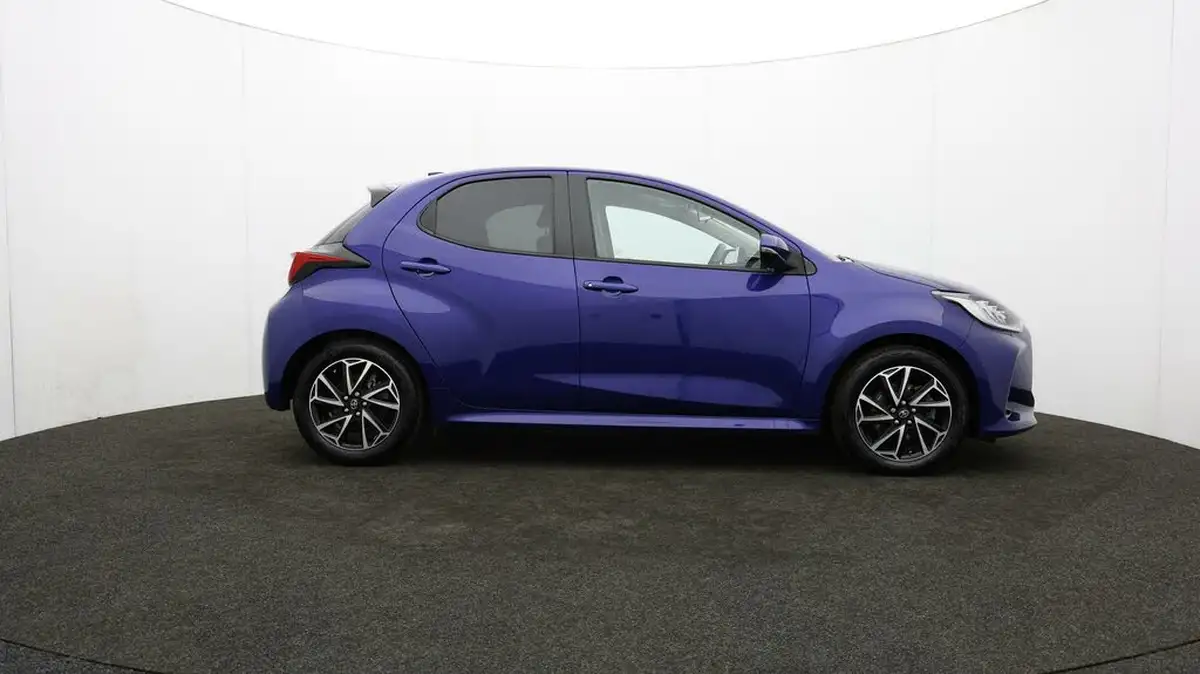 2022-toyota-yaris-15-vvt-i-design-big-41