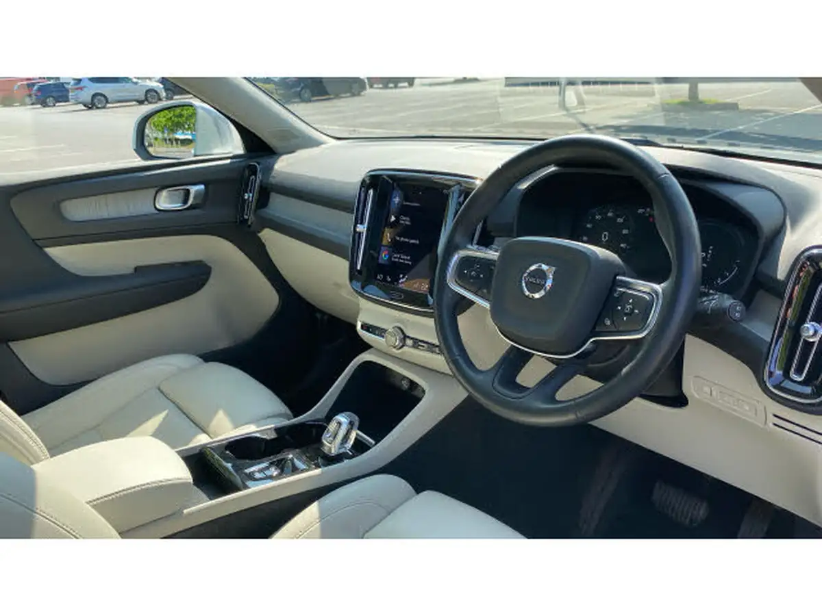 2021-volvo-xc40-15-t5-inscription-pro-258bhp-big-4