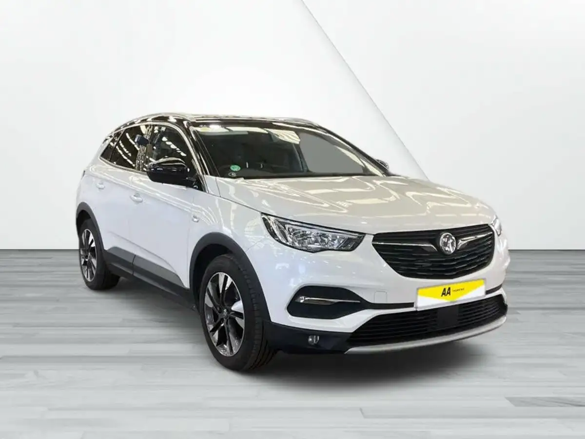 2020-vauxhall-grandland-x-12-sri-nav-big-1