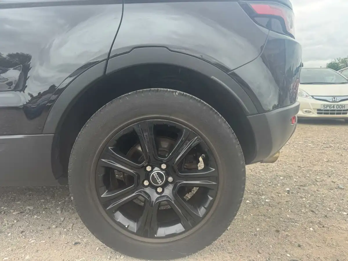 2018-land-rover-range-rover-evoque-20ed4-se-tech-hatchback-5d-big-24