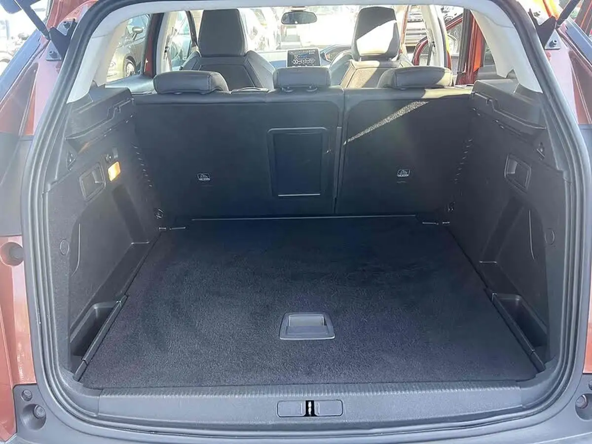 2018-peugeot-3008-suv-16-bluehdi-allure-big-52