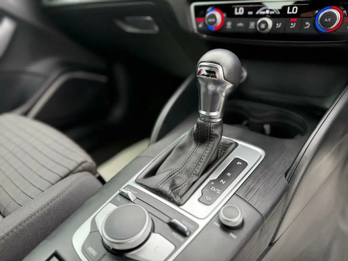 2017-audi-a3-15-tfsi-sport-hatchback-3d-s-tronic-big-41